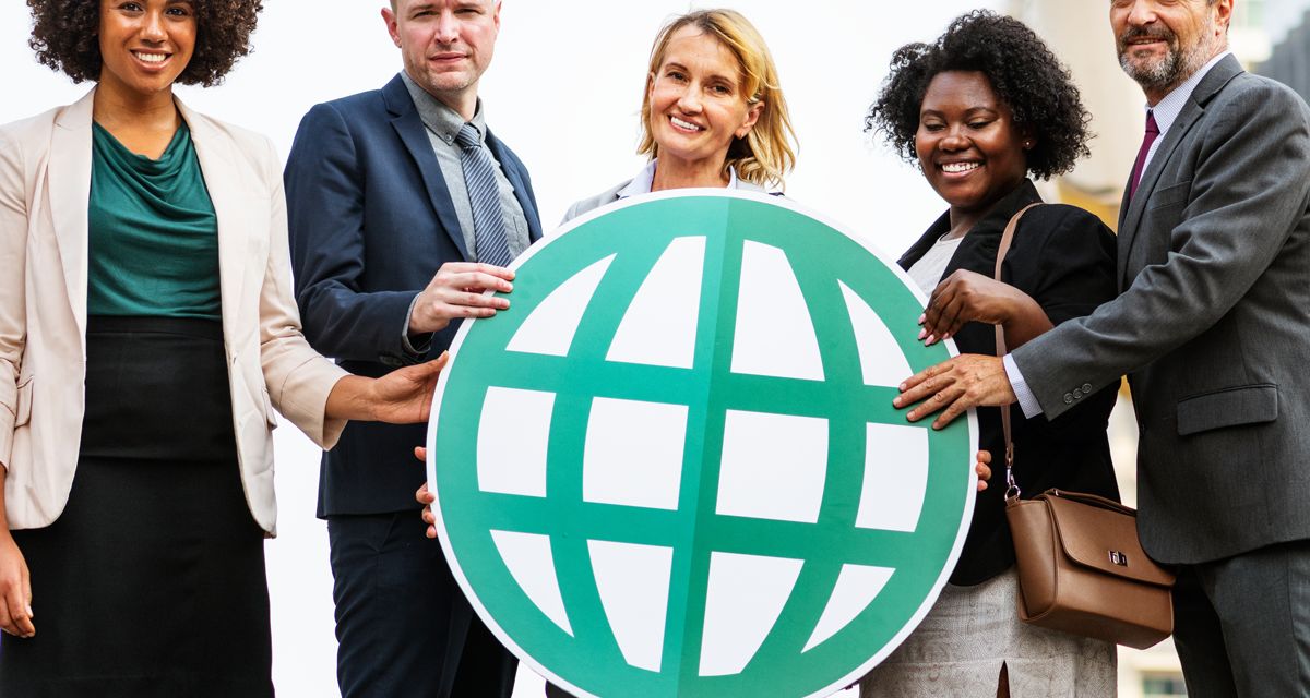 Simplify Global Hiring: How an Employer of Record Can Help